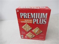 Premium Plus Crackers, Salted Tops, 1.35 kg