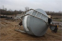 Grain Bin, Approx 3Ton Capacity