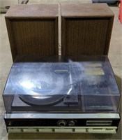 (DE) Lloyds Stereo System, Eight Track,