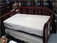 Trundle  bed