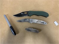 3 pocketknives
