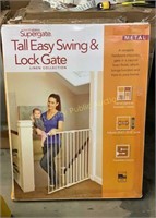 North States Tall Easy Swing Lock Gate Metal Soft