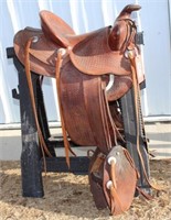 Heiser Saddle, 13.5" Seat, Basket Stamped