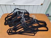 (QTY) Black Velvet Hangers