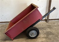 Huskee 10 cubic ft Pull Behind Tilt Lawn Cart