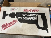 Milwaukee Hole Shooter NIB