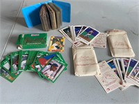 Mixed lot of Baseball Cards