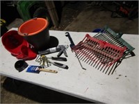 buckets,funnels,caulking guns & paint items