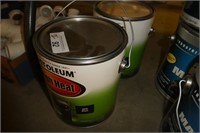 Black enamel paint, 2 gallon Rust-Oleum High Heat