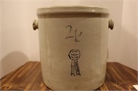 Blue Ribbon 4 Gallon Crock