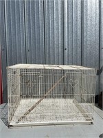 Bird breeding cage. 24”x16” x 16”
Includes tray.