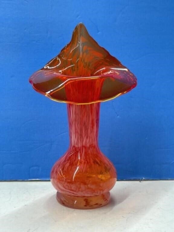 Jack-in-the-pulpit Art Glass Vase