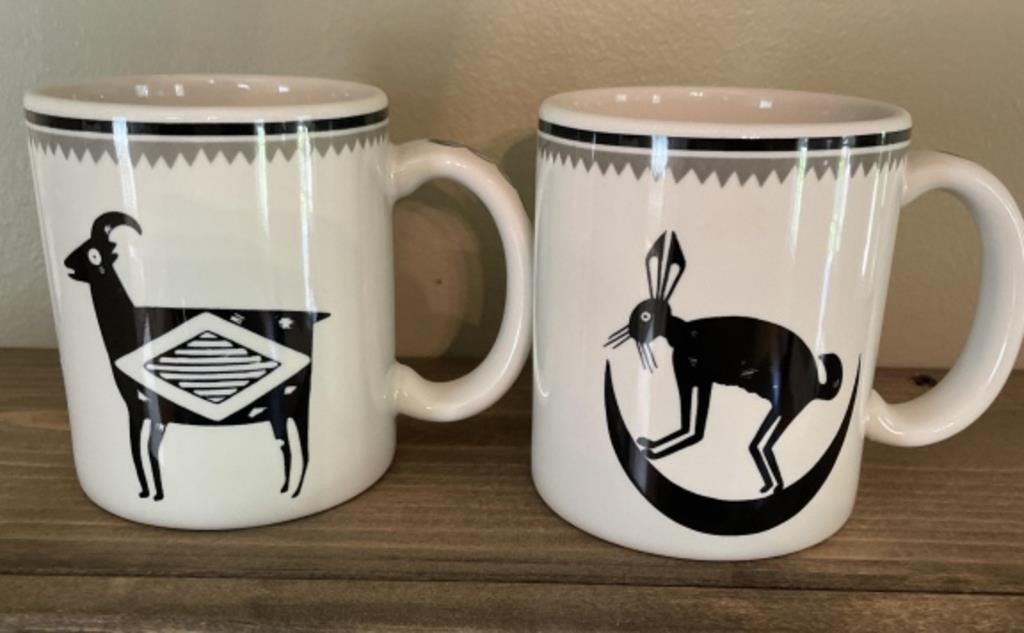 Ancient-Mimbreno Indian Designs mugs