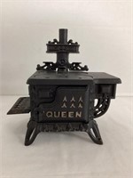 Queen Miniature Cast Iron and Metal Stove