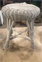 18 inch tall wicker stool
