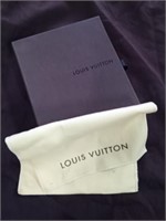 LOUIS VUITTON BOX WITH RAG GREAT SHAPE