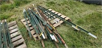 Pallet of T-post, various links, 29qty
