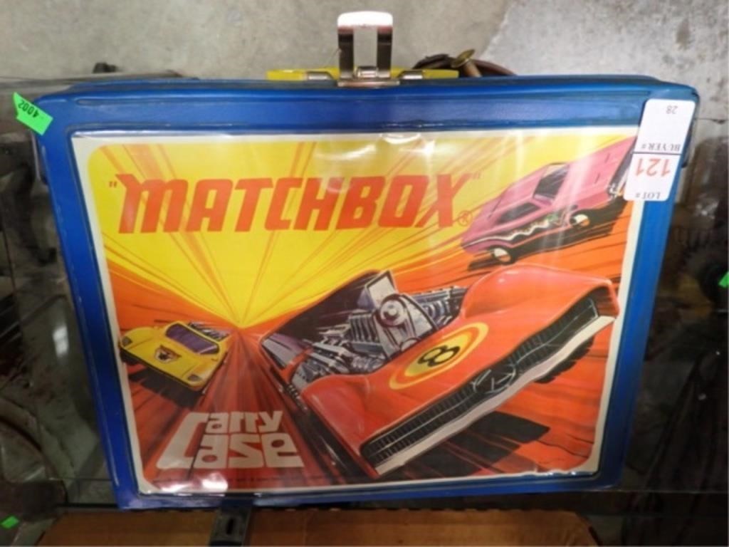 MATCHBOX CARRY CASE W/ CARS, INCLUDING SOME RLC