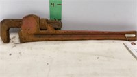 18" pipe wrench