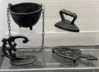 Vintage mini cast iron decor