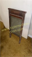 Glass front washboard