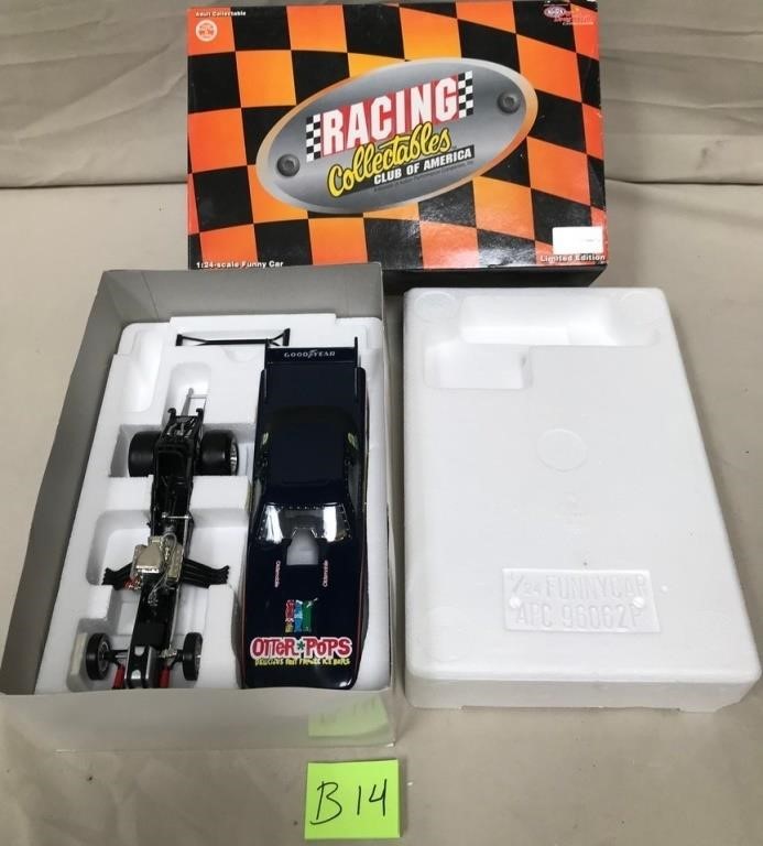 11 - RACING COLLECTABLES OF AMERICA CAR (B14)