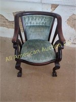 ANTIQUE MAHOGANY CLAW FOOTED CHAIR