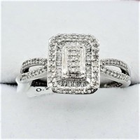 LADIES 10KT RING SET WITH 106 DIAMONDS TW:0.25CTS