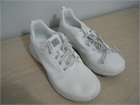 Pair new womens memory foam Athletic shoes ~ 9 1/2