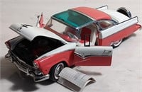 1955 Ford Crown Victoria 1/24 Scale Model