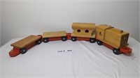LARGE HEAVY DUTY WOODEN CHILDS TRAIN