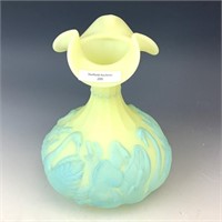 Fenton Custard Swan Vase