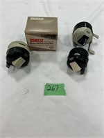 (4) Zebco 202, 404 Reels