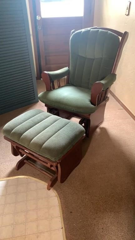 Glider Chair with Ottoman