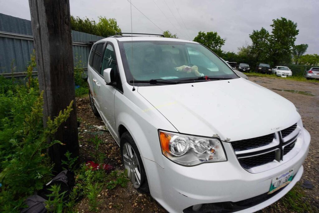 2018 Dodge Caravan SN: 2C4RDGDGXJR216604