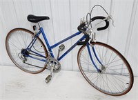 Vintage Schwinn Sprint 10-Speed Bike / Bicycle.