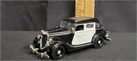 1934 Ford Deluxe Fordor State Police Car 1:32