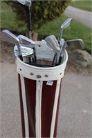 Vintage Golf Clubs & Bag