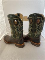 Pair Western Twisted X Boots sz 8-1/2D