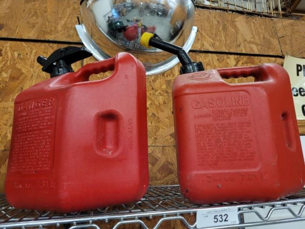 GAS CANS 2 GALLONS