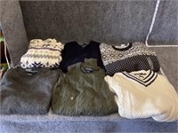 Sweater Bundle L-XL