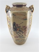Museum quality 14 1/4" all Imari Chinese vase, wit