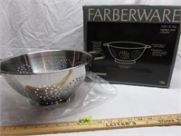 Farberware 5 Qt Stainless Steel Colander Near New!