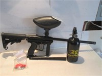 SPYDER MR100 PAINTBALL WITH CO2 TANK GUN WORKS