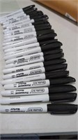 25 Shuttle art Permanent Markers. Black.  Ultra