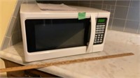 1000 W microwave