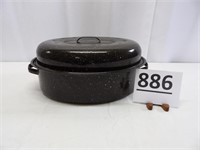 Large Enamel Roaster