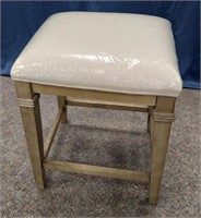 New Cushioned Counter Stool