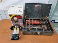 COLEMAN 2-Burner Stove & COLEMAN Propane Lantern