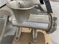 HAND CRANK #22 CHINA MADE MEAT GRINDER
